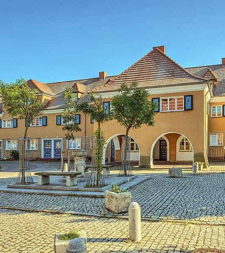 Piesteritzer Werkssiedlung mit Vorhof