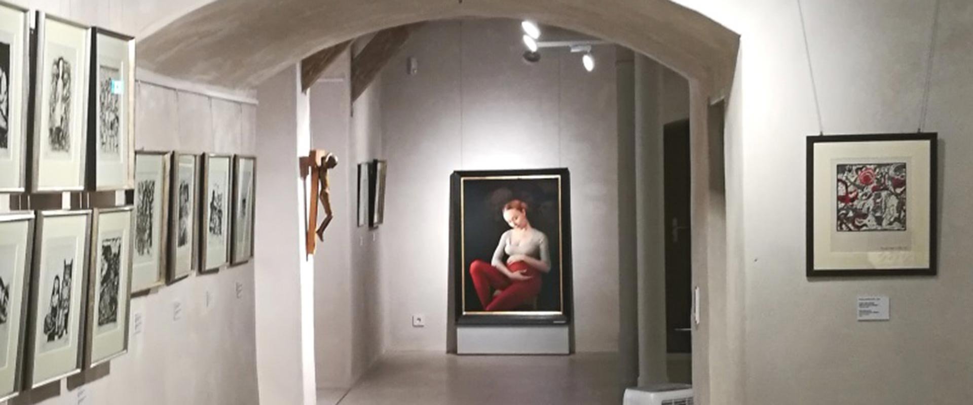 Blick in die Ausstellung der Stiftung Christliche Kunst