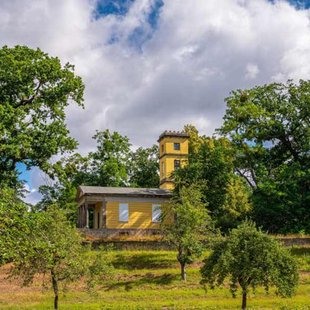 Weinberghaus im Kühnauer Park