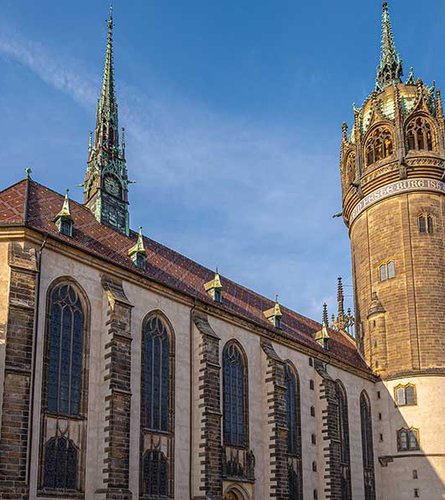 Schlosskirche Wittenberg bei Sonnenschein
