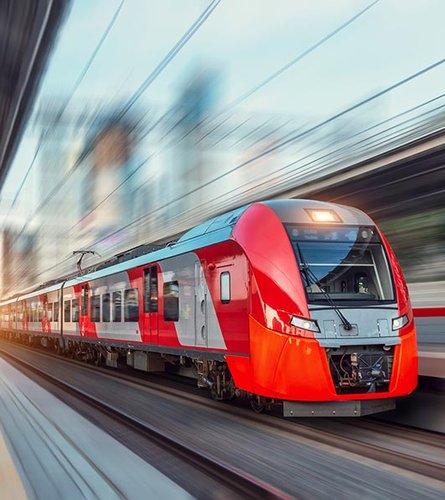 Zug im Bahnhof
